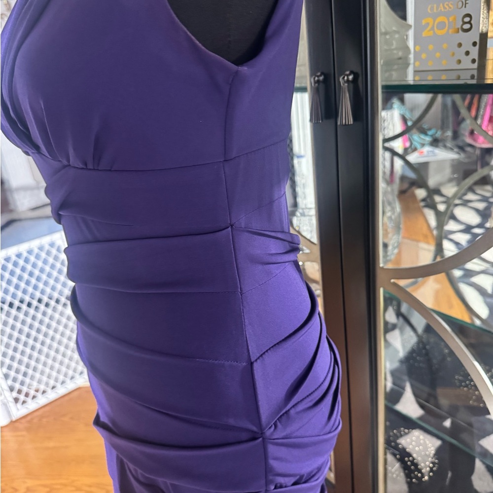 Purple V-Neck Ruched Sheath Cocktail Dress - Picture 4 of 10